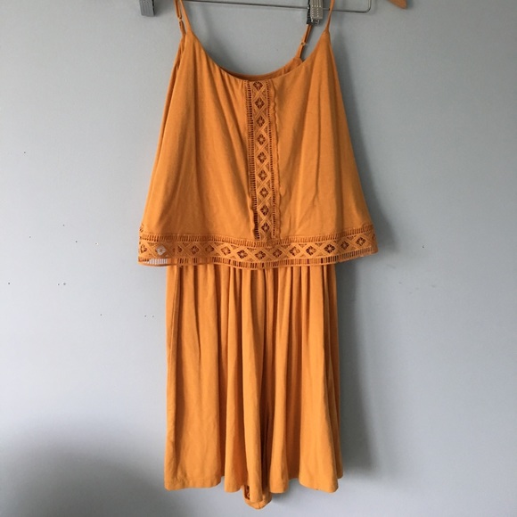 Yellow romper - Picture 1 of 2